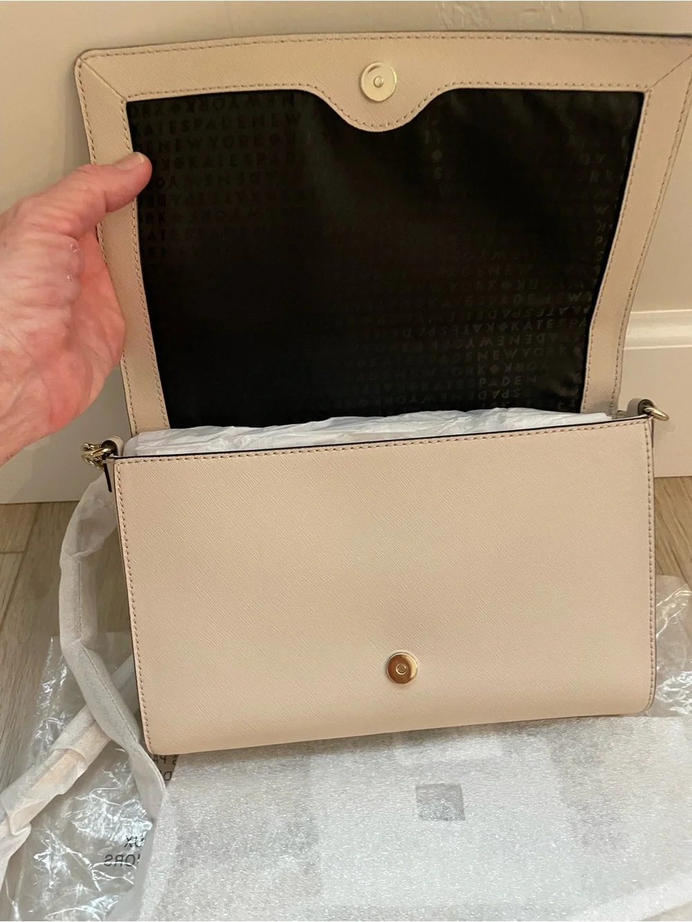 NWT kate spade Black and Beige Two-Tone Crossbody Bag with leather/chain strap